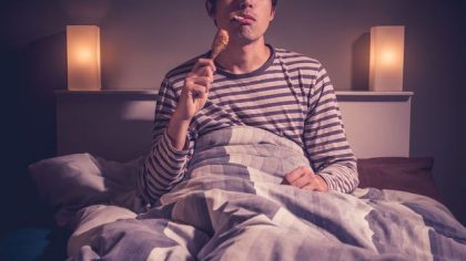 Apakah Makan Sebelum Tidur Tidak Baik untuk Tubuh?