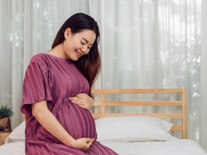 Komplikasi Kehamilan Plasenta Previa – Penyebab dan Gejala