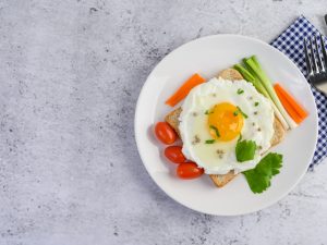 Manfaat Mengkonsumsi Telur Saat Sarapan, Ternyata Luar Biasa!